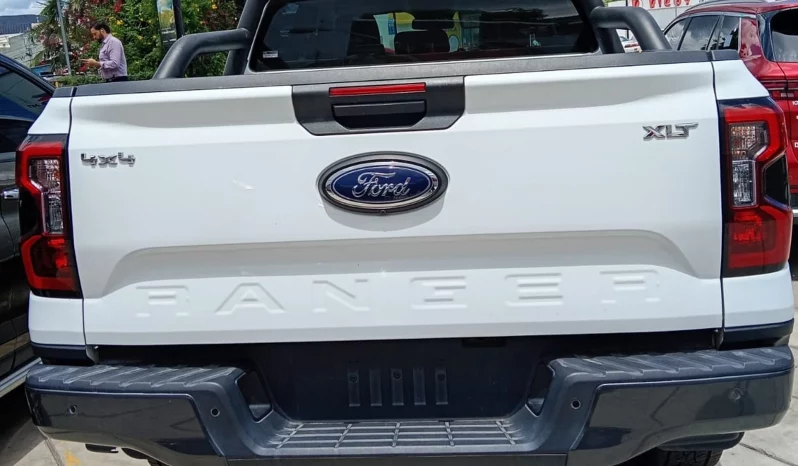 FORD RANGER PICKUP 2024 BLANCO lleno