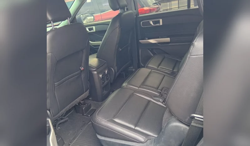 FORD EXPLORER SUV 2021 GRIS CLARO lleno