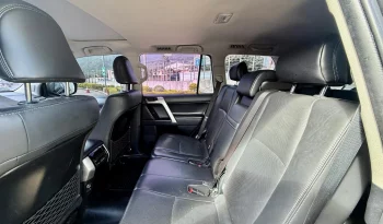 TOYOTA L/C PRADO SUV 2021 GRIS METÁLICO lleno