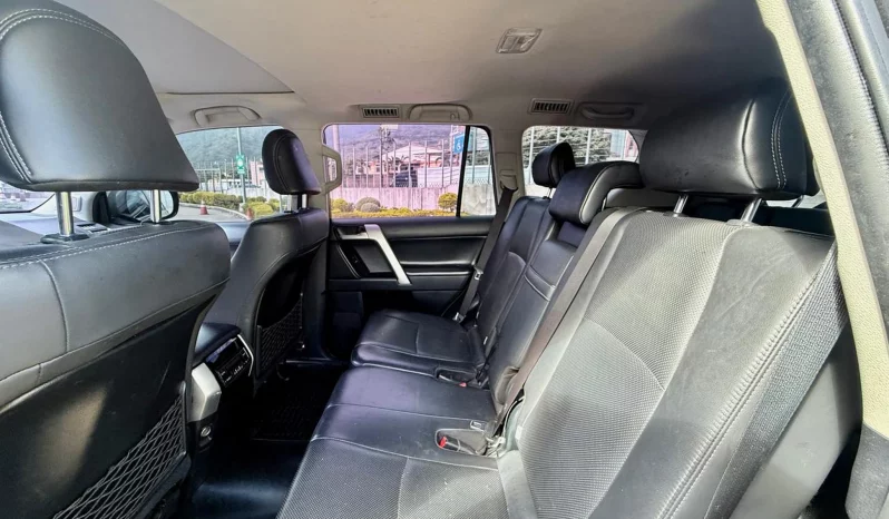 TOYOTA L/C PRADO SUV 2021 GRIS METÁLICO lleno