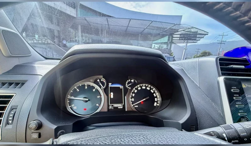 TOYOTA L/C PRADO SUV 2021 GRIS METÁLICO lleno