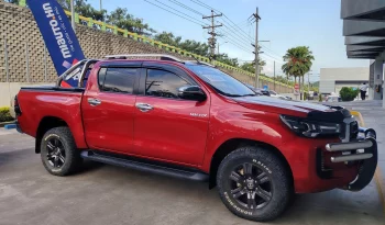 TOYOTA FORTUNER SUV 2024 BLANCO PERLA lleno