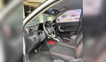 TOYOTA RAIZE SUV 2023 BLANCO PERLA lleno