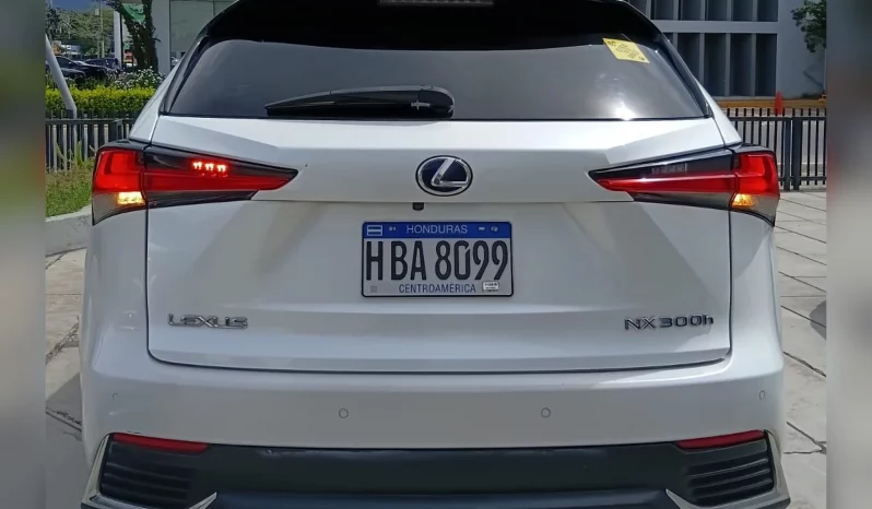 LEXUS NX300H SUV 2020 SILVER CUARZO SONICO lleno