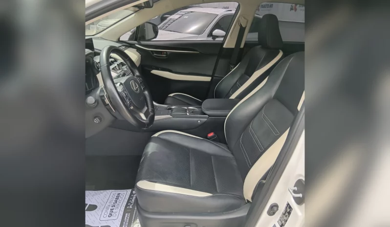 LEXUS NX300H SUV 2020 SILVER CUARZO SONICO lleno
