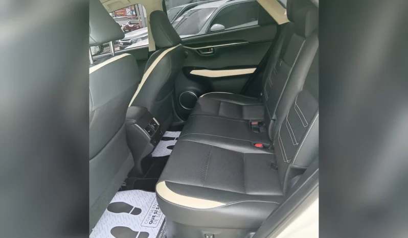 LEXUS NX300H SUV 2020 SILVER CUARZO SONICO lleno