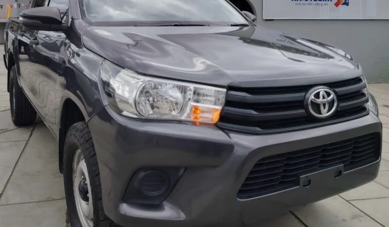 FORD RANGER PICKUP 2025 GRIS CARBONIZADO lleno